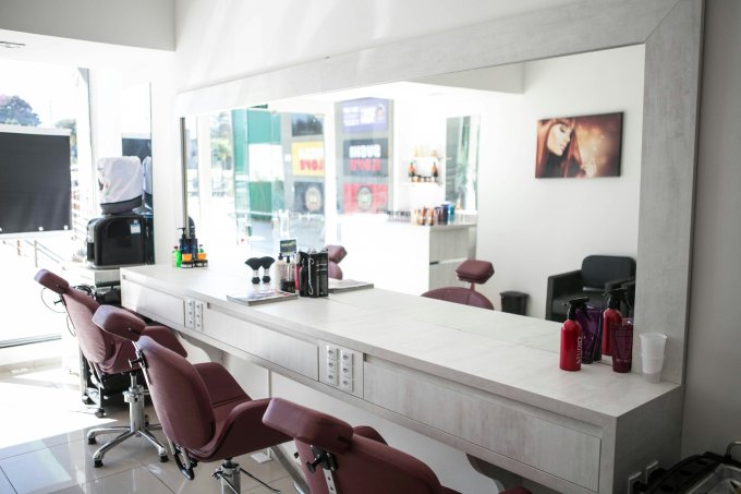 meble fryzjerskie do salonu beauty